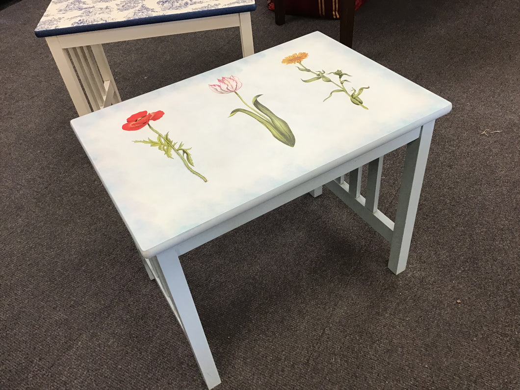 Side Table with Flowers Top 23x16x19