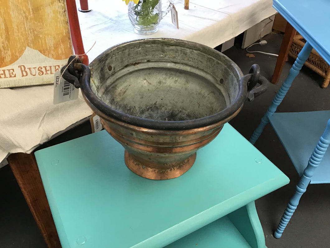 Vtg Copper Pot with Handle 7