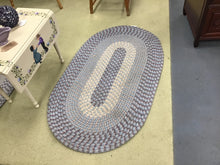 Load image into Gallery viewer, Oval Braided Rug 30x50
