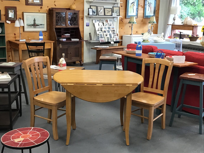 Round Drop Leaf Table & Two Chairs 42