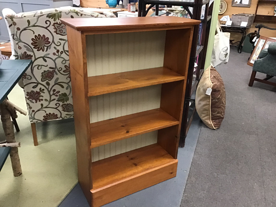 Puritan Pine Bookcase-Beige 26w x 42hx 10