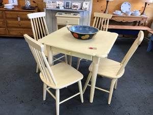 Yellow Table & 4 Chairs